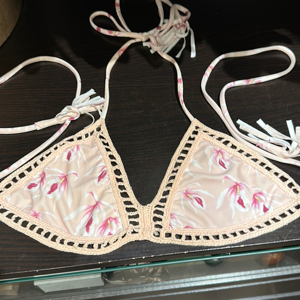 ACACIA swimwear bikini top